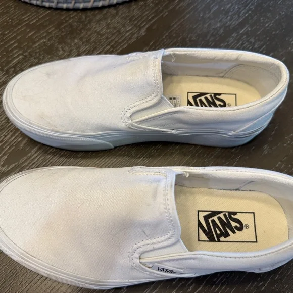 Vans Classic White Slip-On Shoes - Picture 1 of 9